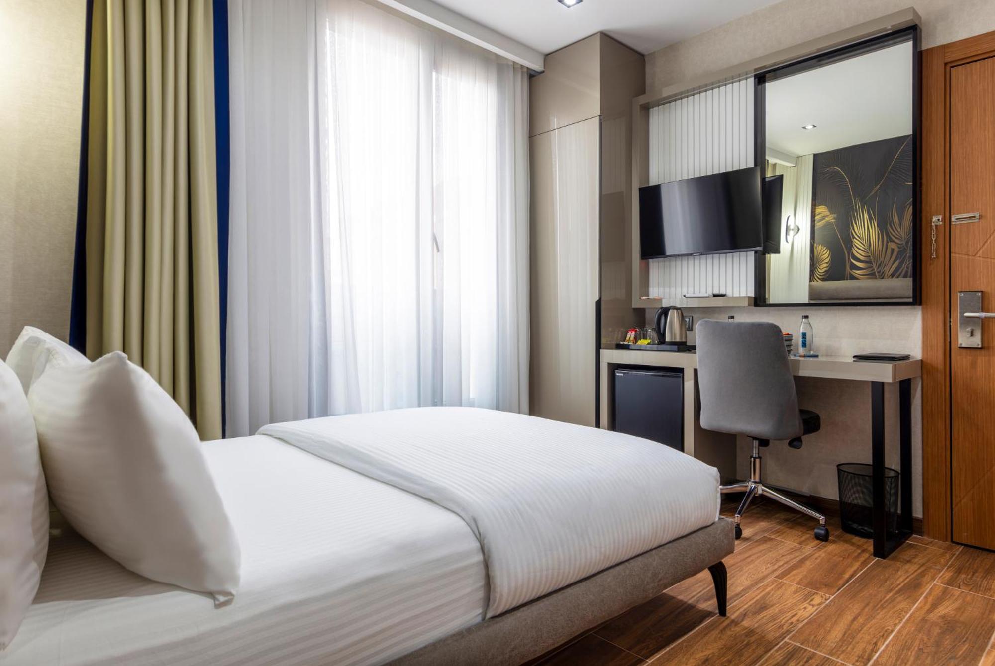Arnavutkoy Dem Premium Hotel - Round Trip Airport Service - Istanbul International Airport מראה חיצוני תמונה