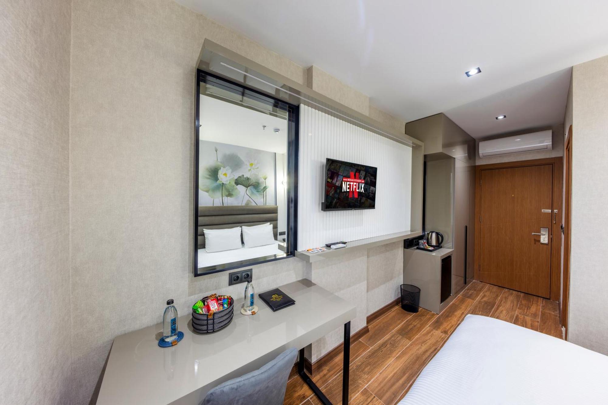 Arnavutkoy Dem Premium Hotel - Round Trip Airport Service - Istanbul International Airport מראה חיצוני תמונה