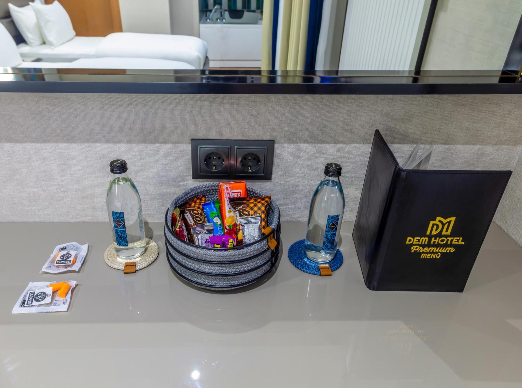 Arnavutkoy Dem Premium Hotel - Round Trip Airport Service - Istanbul International Airport מראה חיצוני תמונה